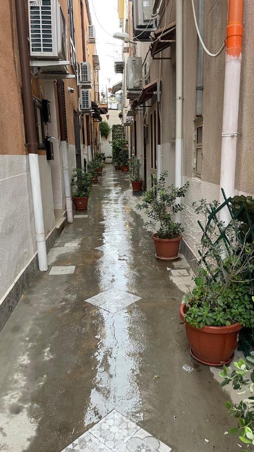 Casa Vacanze Antico Cortile Delle Palme Villa Villagrazia Di Carini Luaran gambar