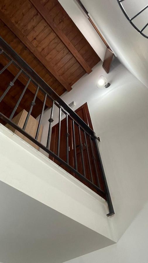 Casa Vacanze Antico Cortile Delle Palme Villa Villagrazia Di Carini Luaran gambar
