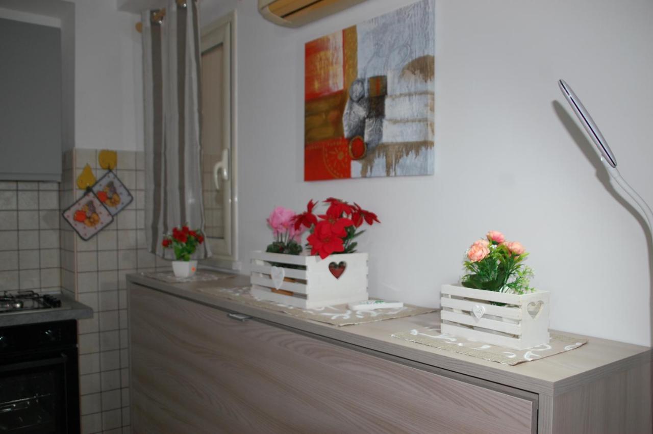 Casa Vacanze Antico Cortile Delle Palme Villa Villagrazia Di Carini Luaran gambar